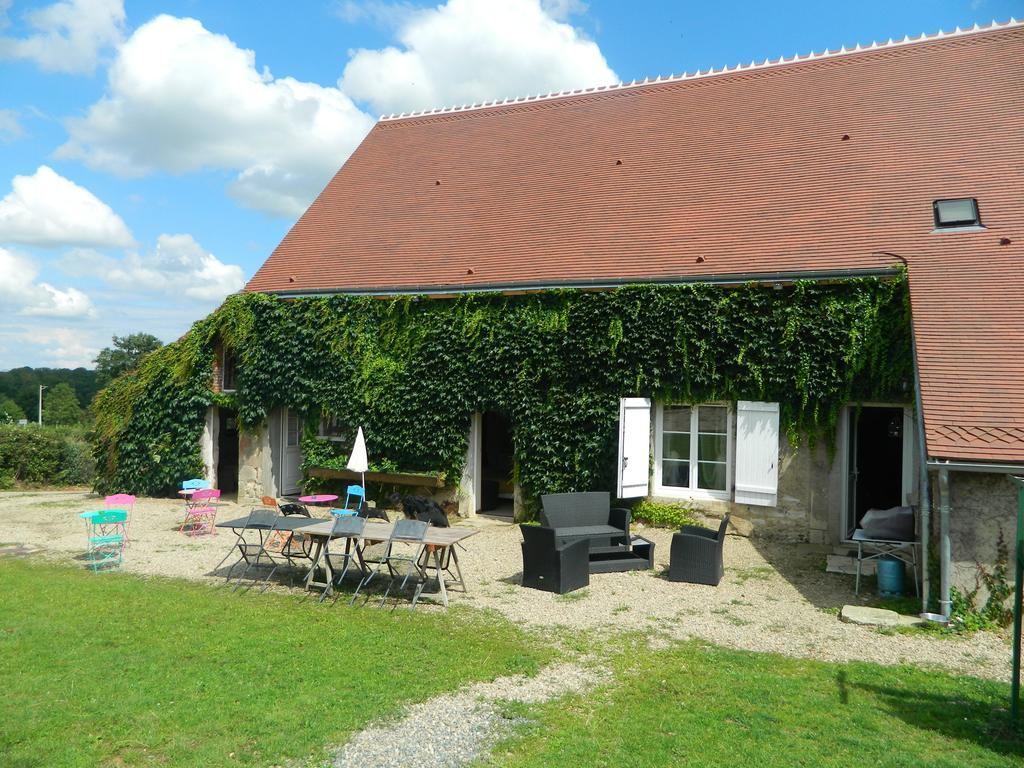 Meubles De Tourisme La Reserve Saint-Pierre-les-Bois Bagian luar foto